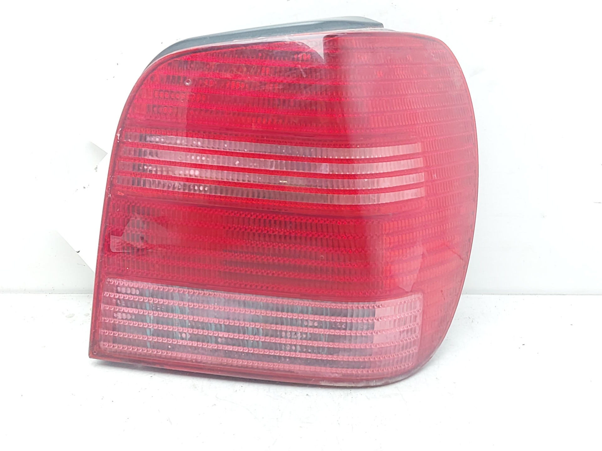 NISSAN Polo 3 generation (1994-2002) Rear Right Taillight Lamp 6N0945096H 23022152