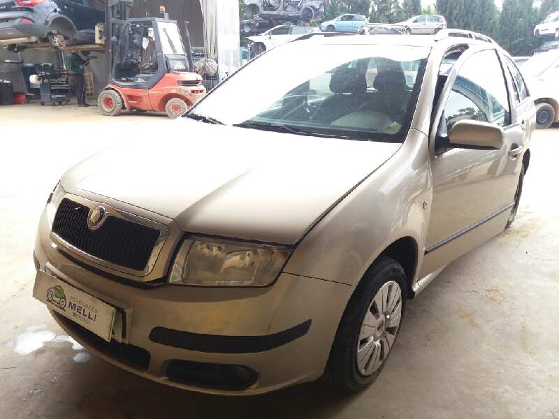 SKODA Octavia 2 generation (2004-2013) Ieplūdes kolektors 045129713F 20186242