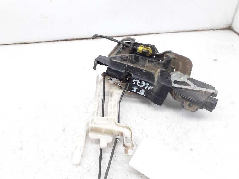 HYUNDAI Santa Fe SM (2000-2013) Rear Left Door Lock 8141026000 20185375