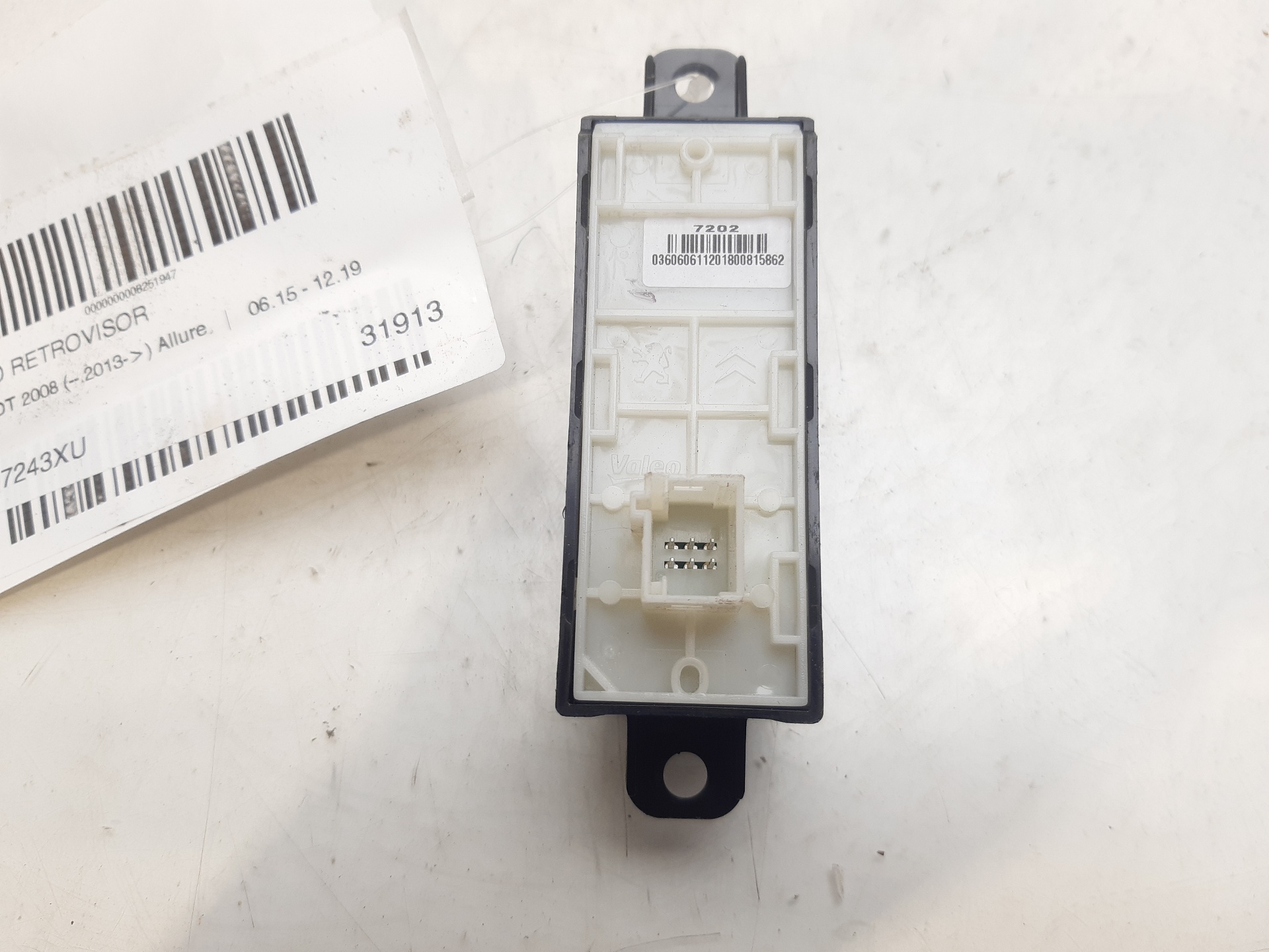 PEUGEOT 2008 1 generation (2013-2020) Other Control Units 98097243XU 24150299