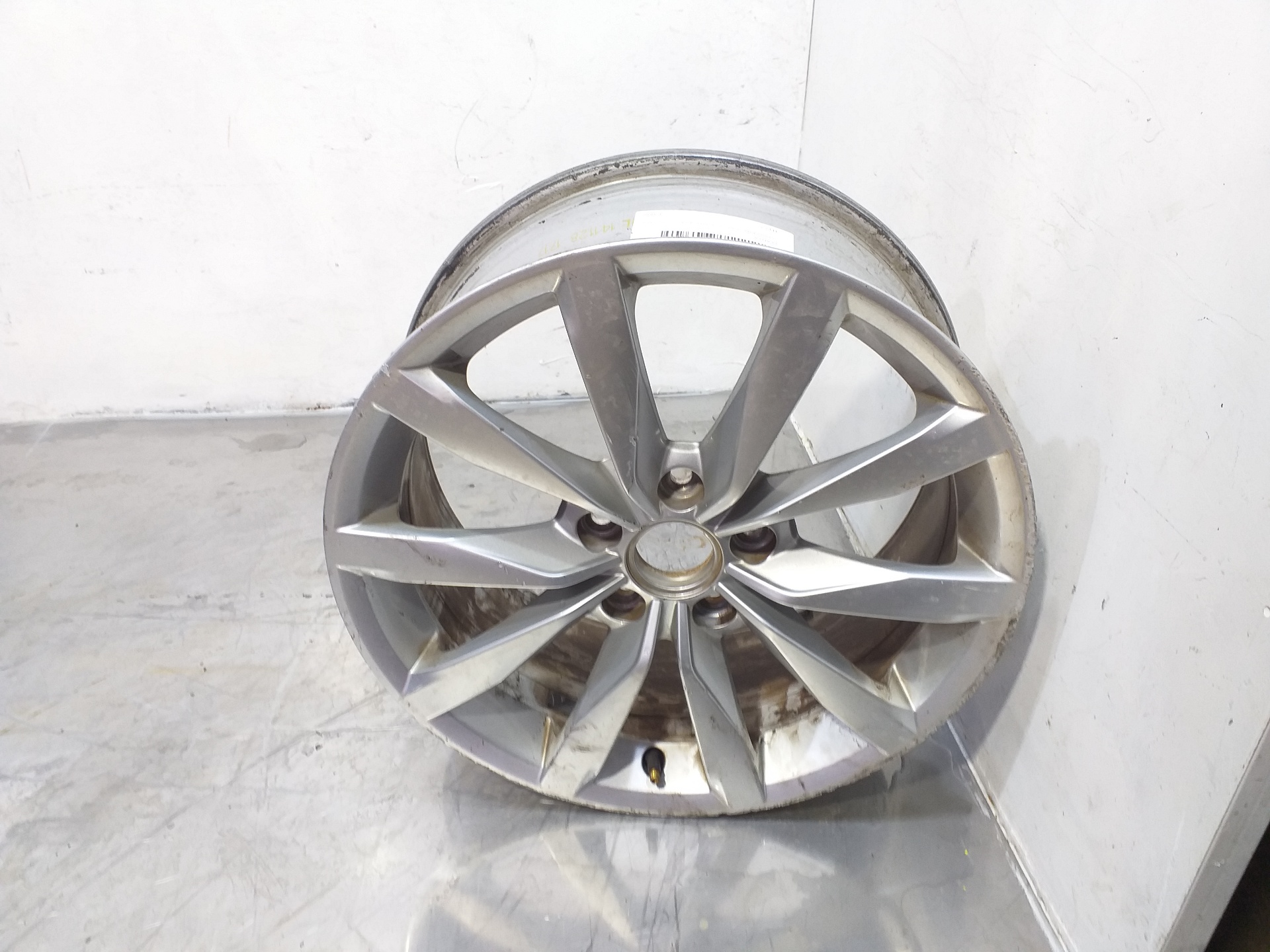 VOLKSWAGEN Golf 7 generation (2012-2024) Колесо R17 24149258