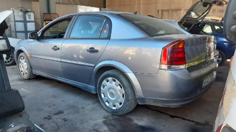 OPEL Vectra C (2002-2005) Алтернатор 13108596 18580136