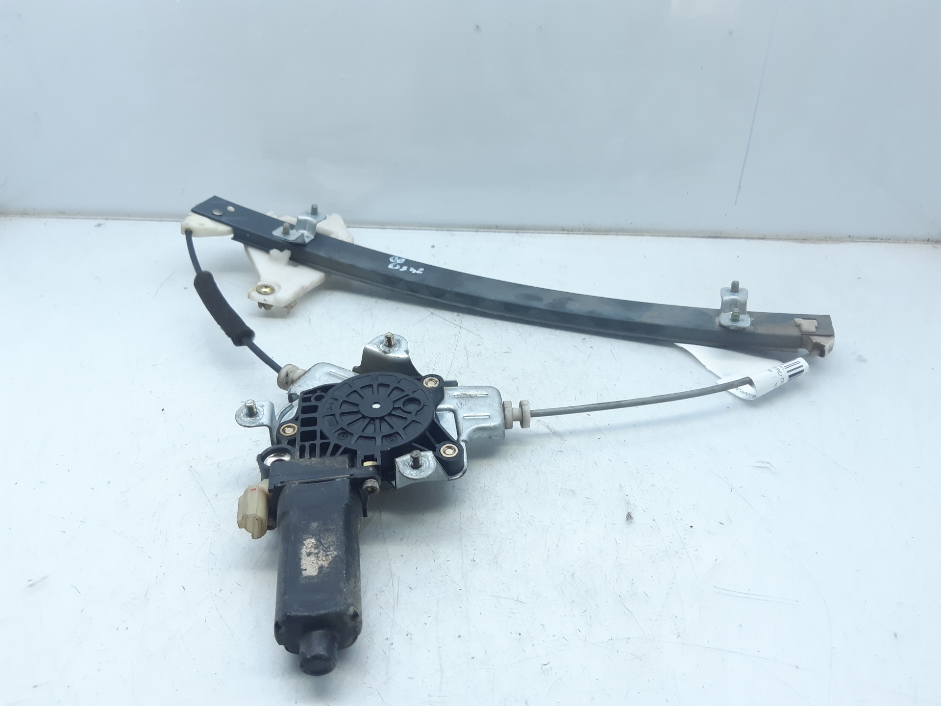 HYUNDAI Accent LC (1999-2013) Front Right Door Window Regulator 8240225000 18708468