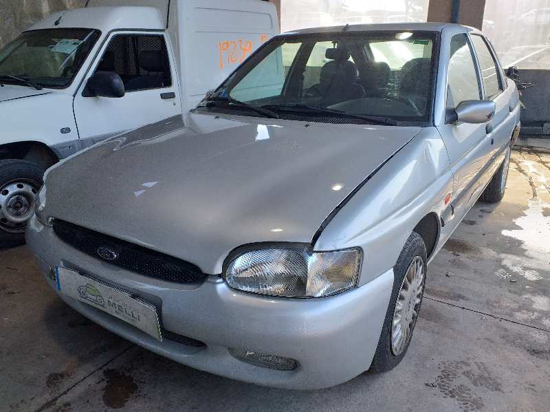 FORD Escort 5 generation (1990-2000) Far stânga spate 93AG15K258 24125727