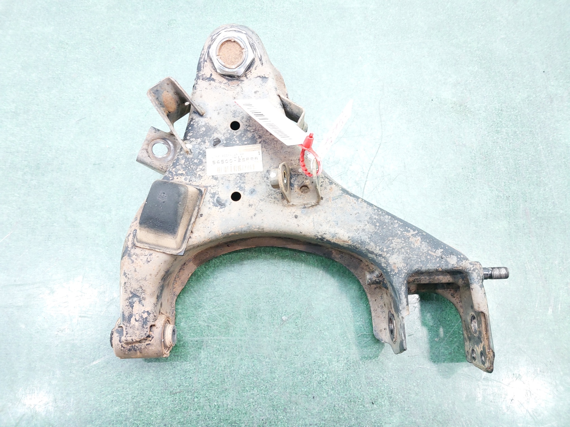 NISSAN Front Right Arm 545002S688 24952799