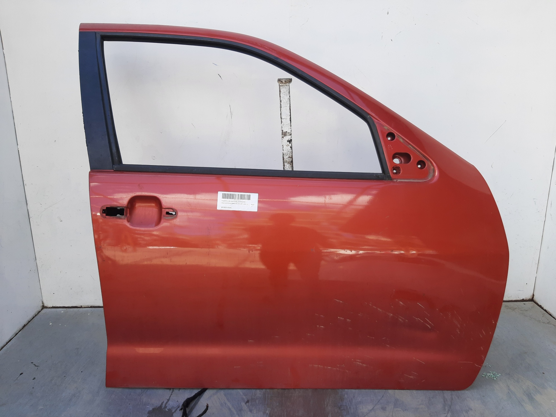 SEAT Ibiza 2 generation (1993-2002) Передняя правая дверь 6K4831052C 22460156