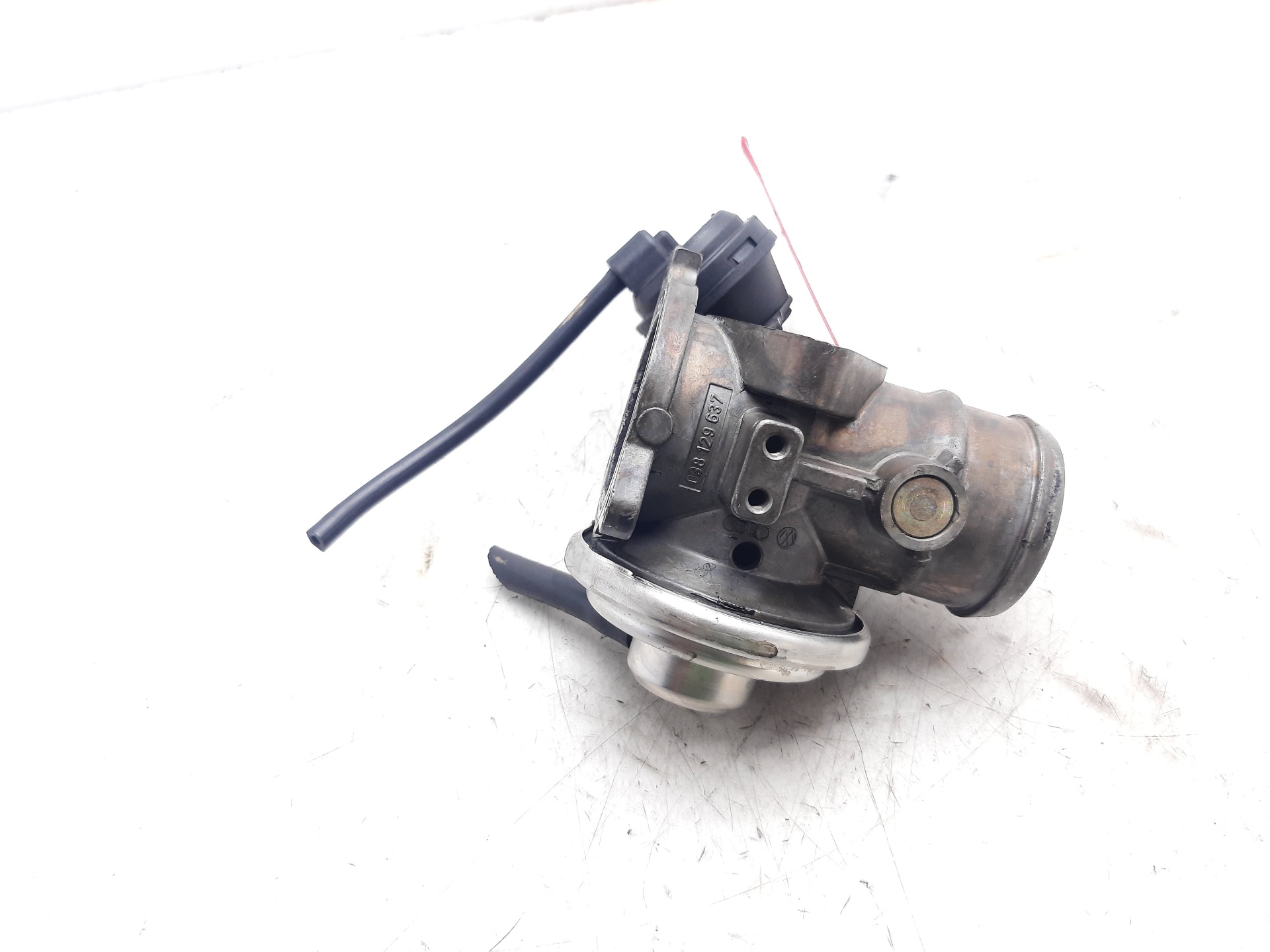 SEAT Ibiza 2 generation (1993-2002) Throttle Body 038129637 22347482