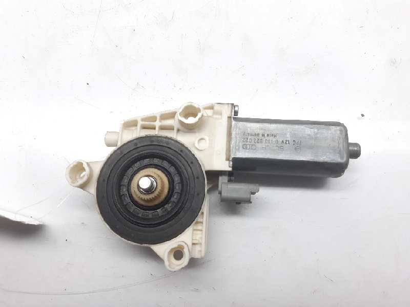 VOLVO S40 1 generation (1996-2004) Front Left Door Window Regulator Motor 990250100 24007004