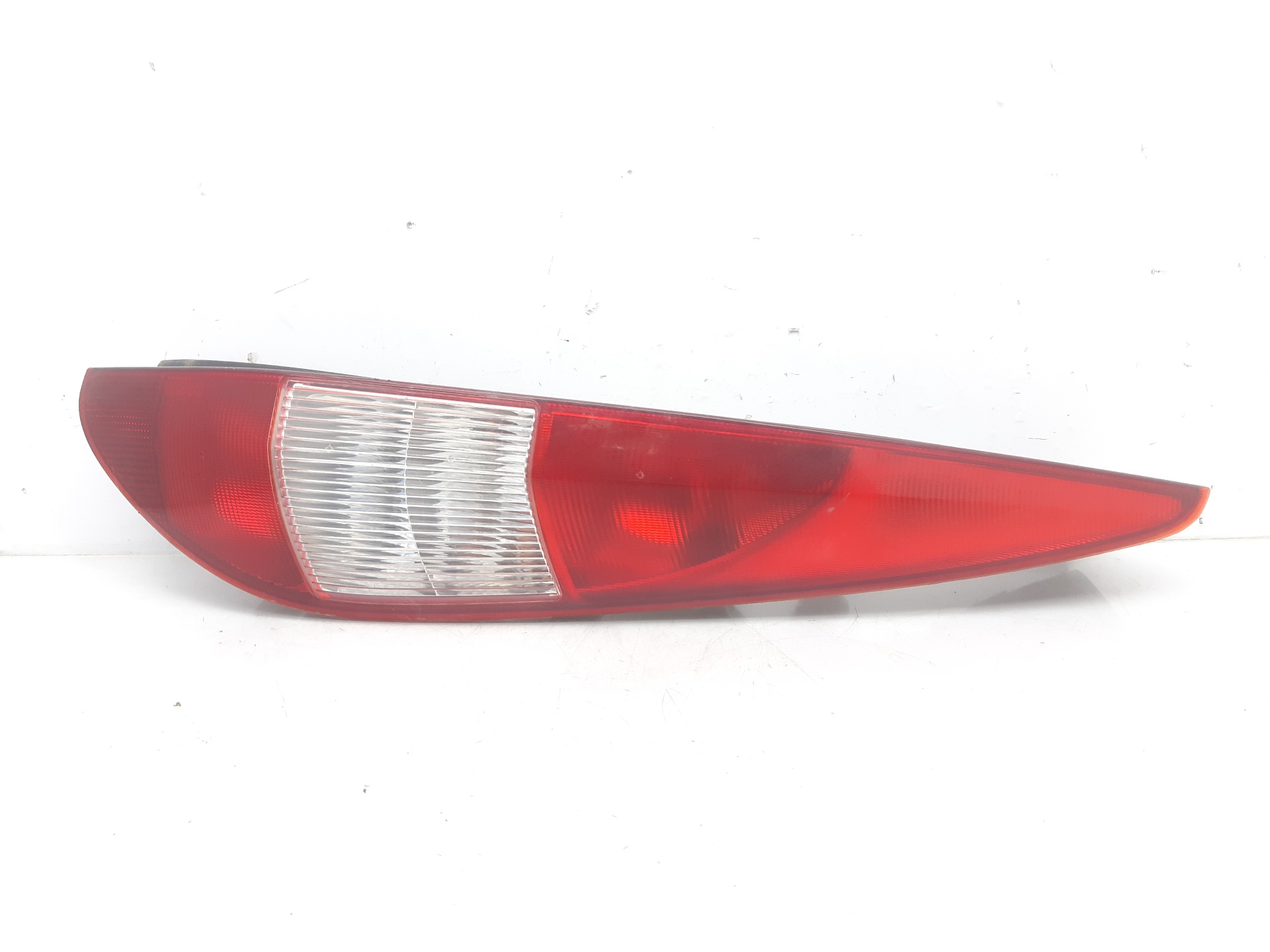 FORD Mondeo 3 generation (2000-2007) Rear Right Taillight Lamp 1S7113404C 18682316