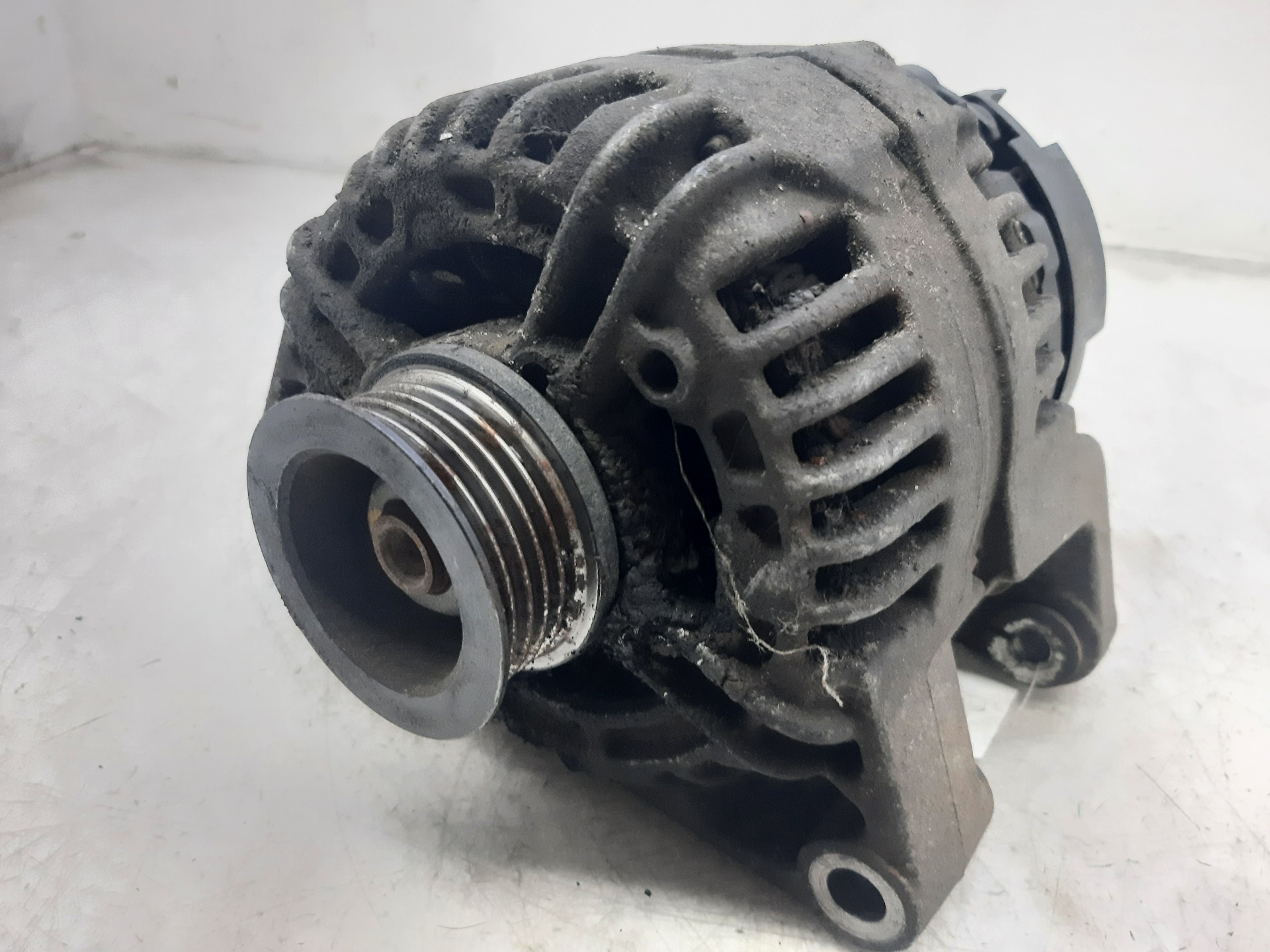 OPEL Corsa D (2006-2020) Alternator 0124325171 24108147