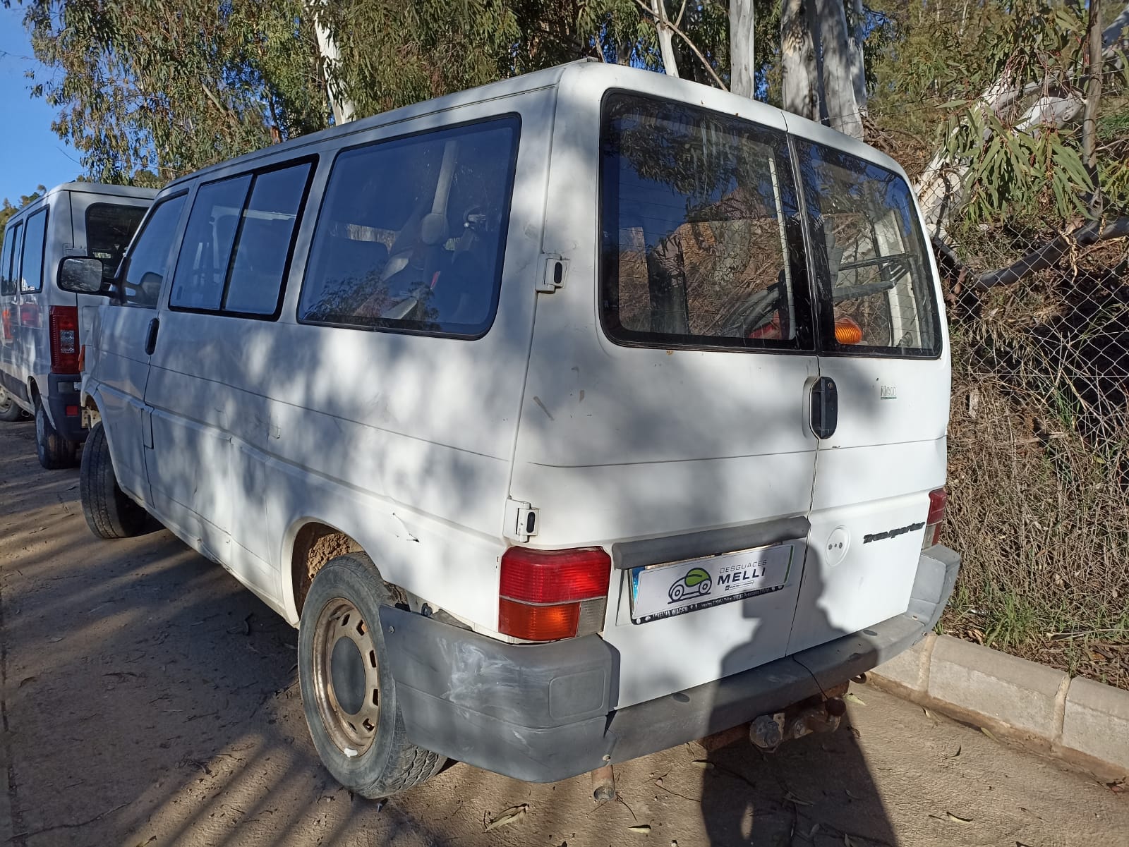 VOLKSWAGEN Transporter T4 (1990-2003) Повторитель переднего правого крыла 701953050 22027228