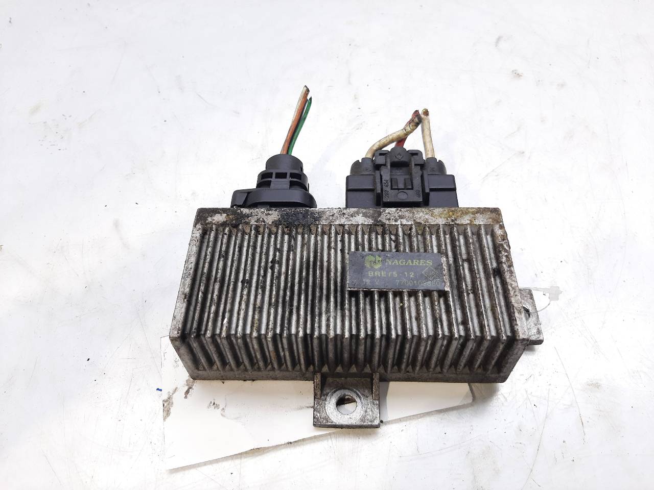 RENAULT Trafic 2 generation (2001-2015) Relays 7700109860 24069817