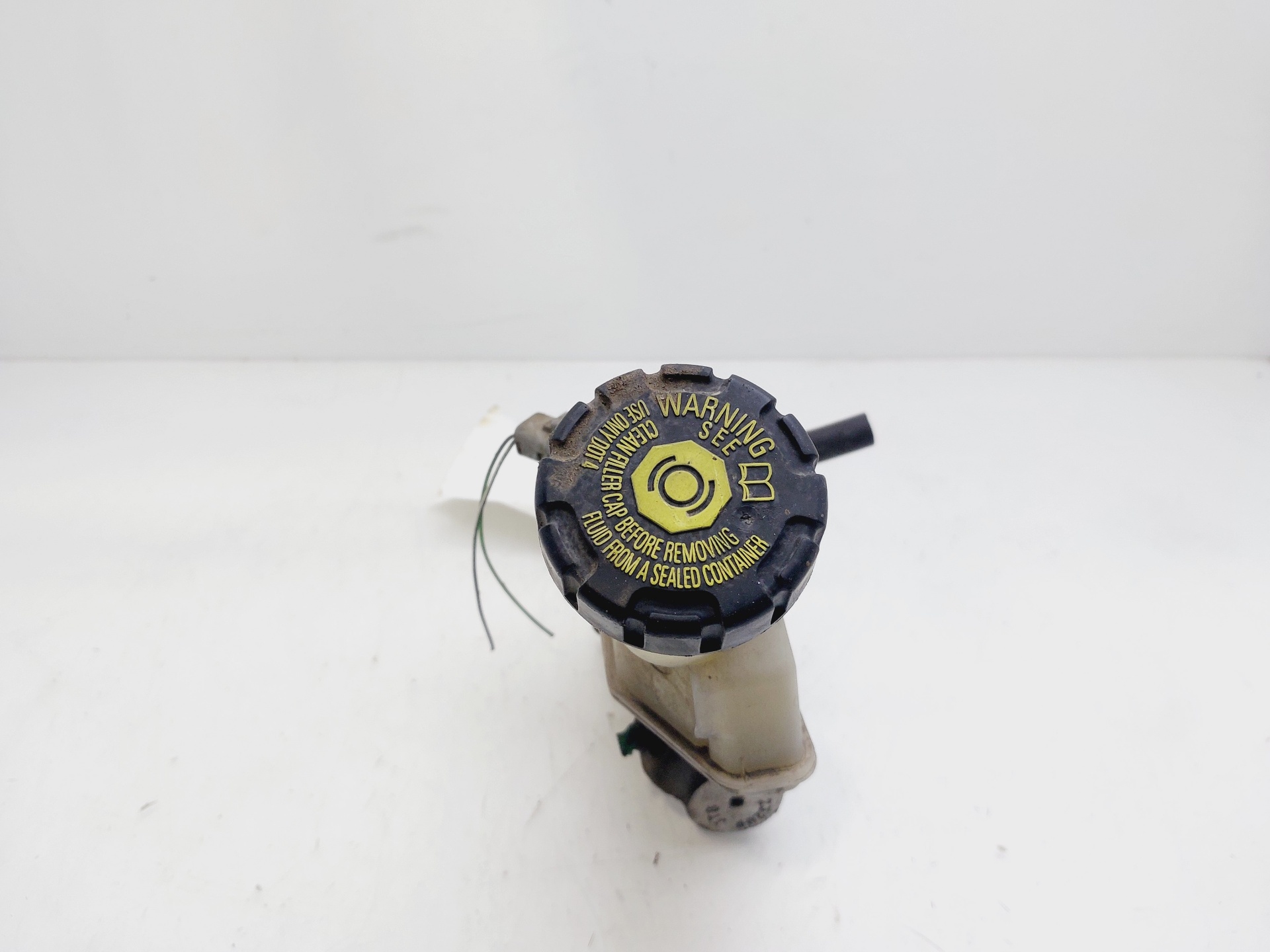 RENAULT Clio 3 generation (2005-2012) Brake Cylinder 8200129956 27326490