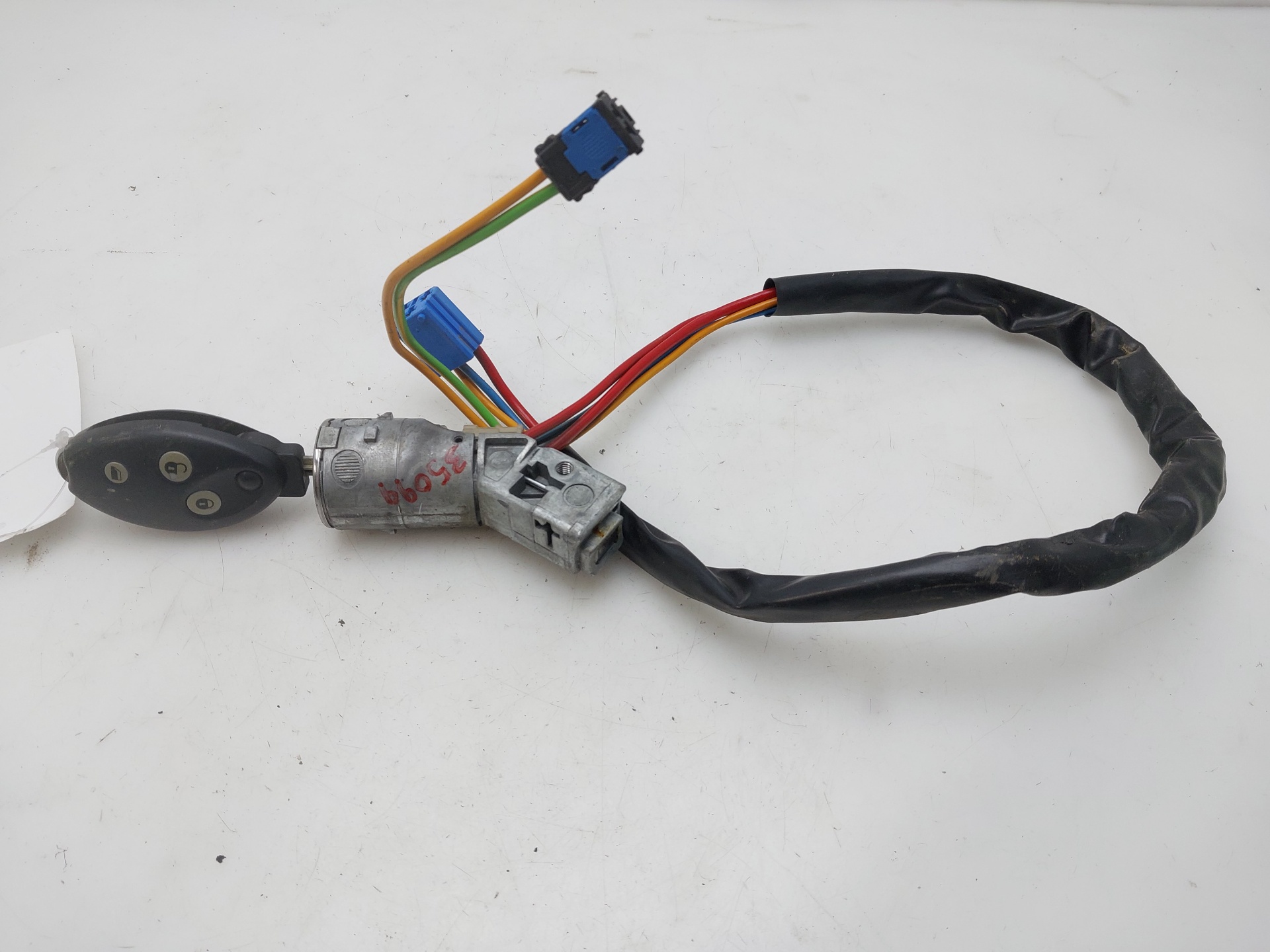 BMW 1 Series F20/F21 (2011-2020) Ignition Lock 9648445180 25807617