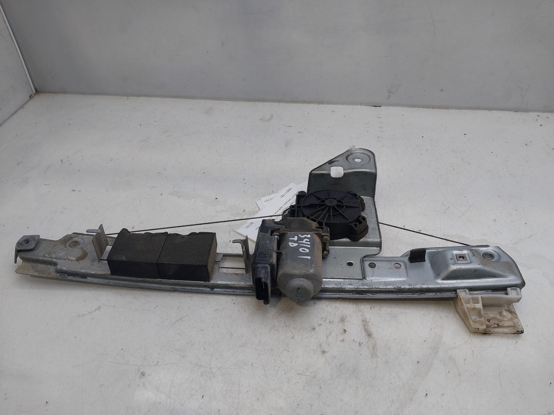 RENAULT Megane 2 generation (2002-2012) Regulator de geam ușă dreapta spate 190011781 23816532