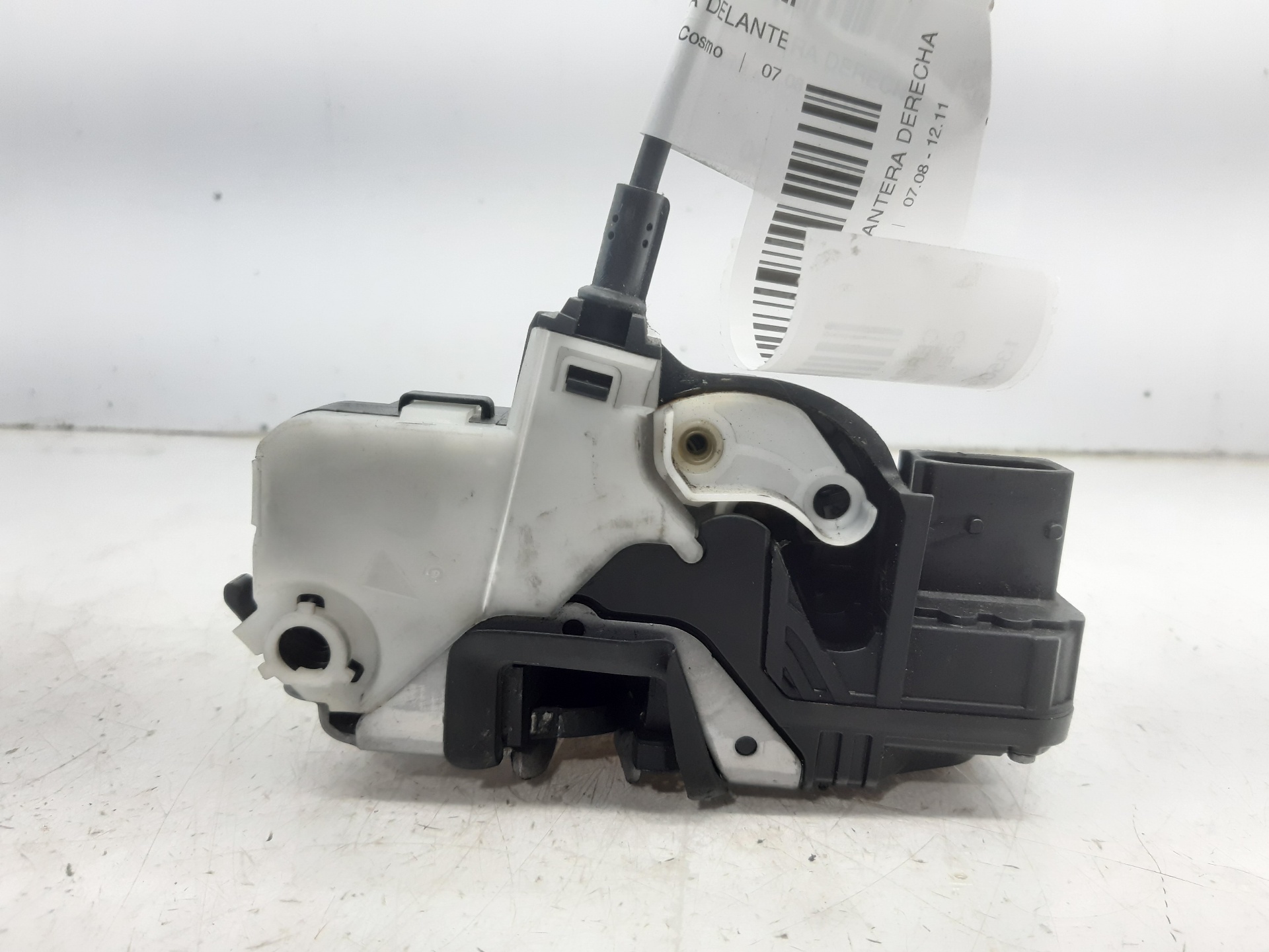 OPEL Insignia A (2008-2016) Front Right Door Lock 13503150 18616572