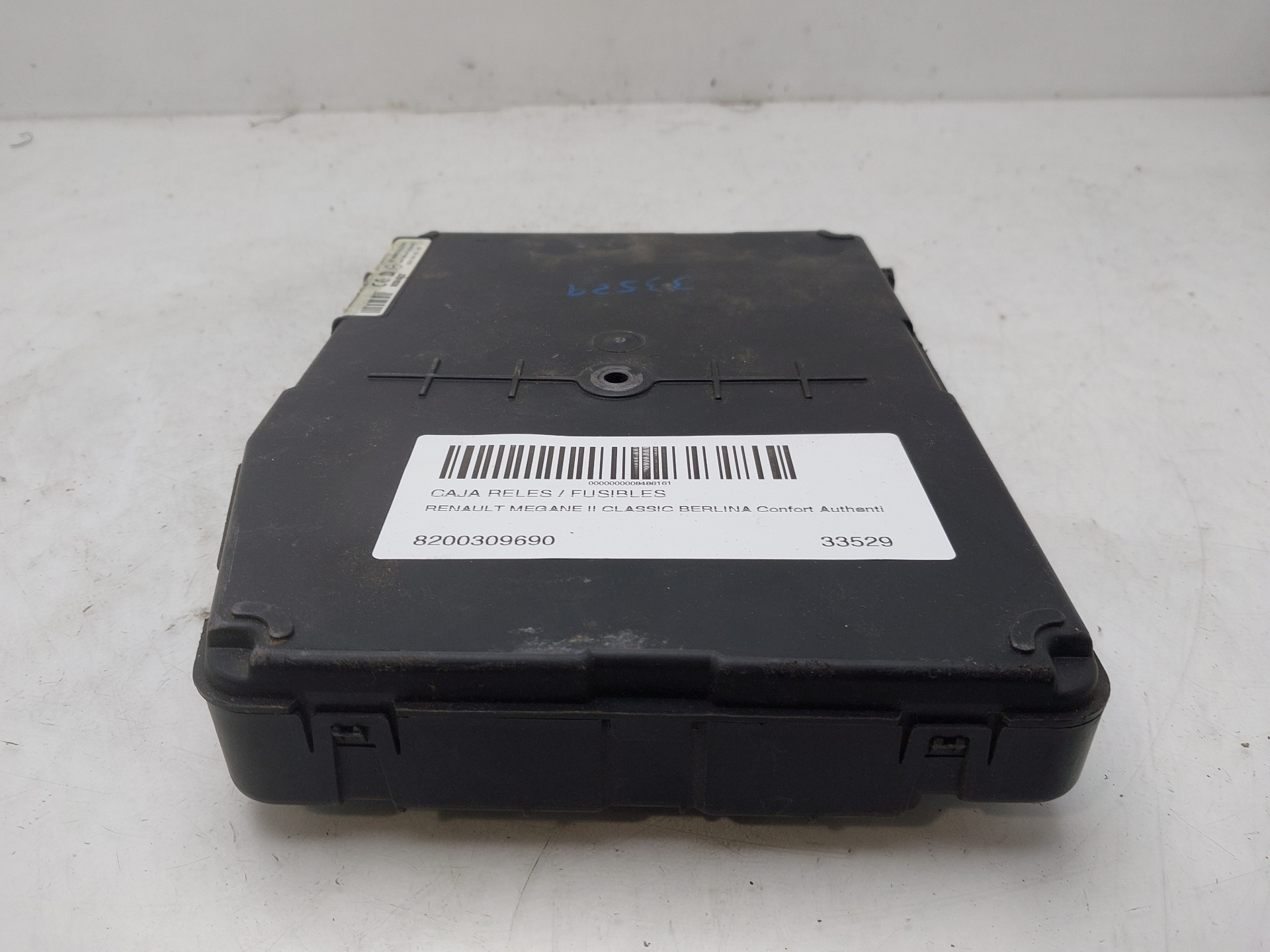 VAUXHALL Megane 2 generation (2002-2012) Fuse Box 8200309690 25268781