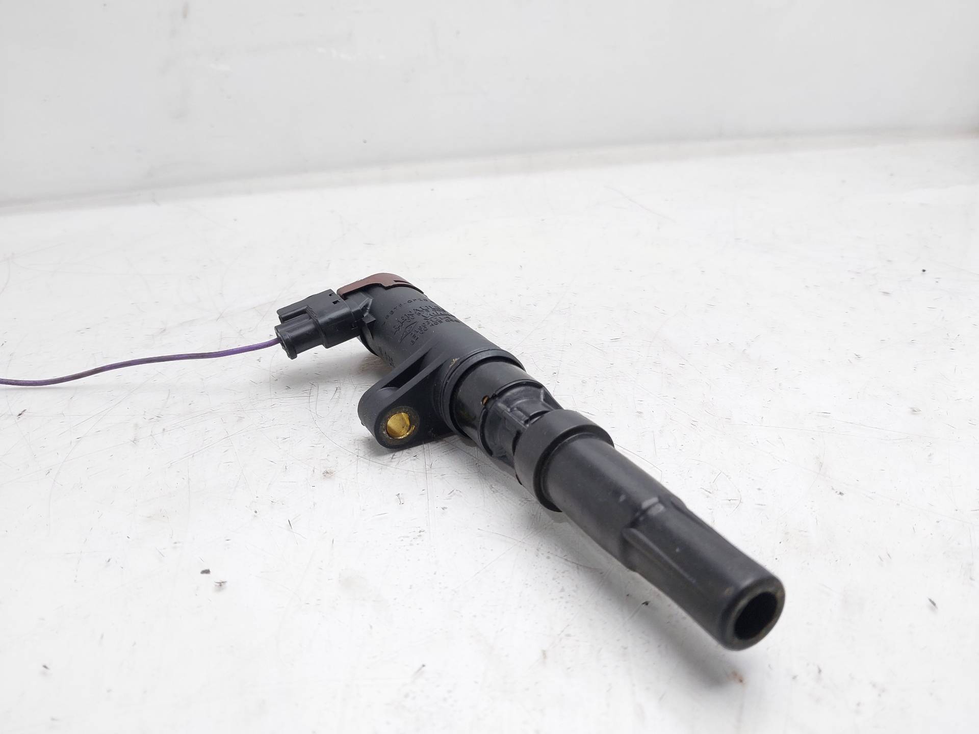 HYUNDAI High Voltage Ignition Coil 7700875000 25401295