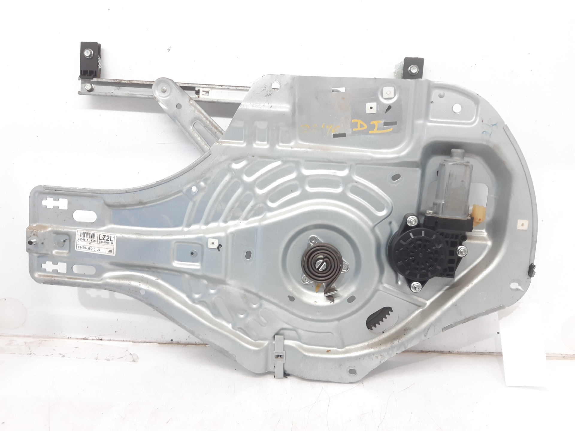 HYUNDAI Tucson 1 generation (2004-2010) Front Left Door Window Regulator 824702E010 18613064