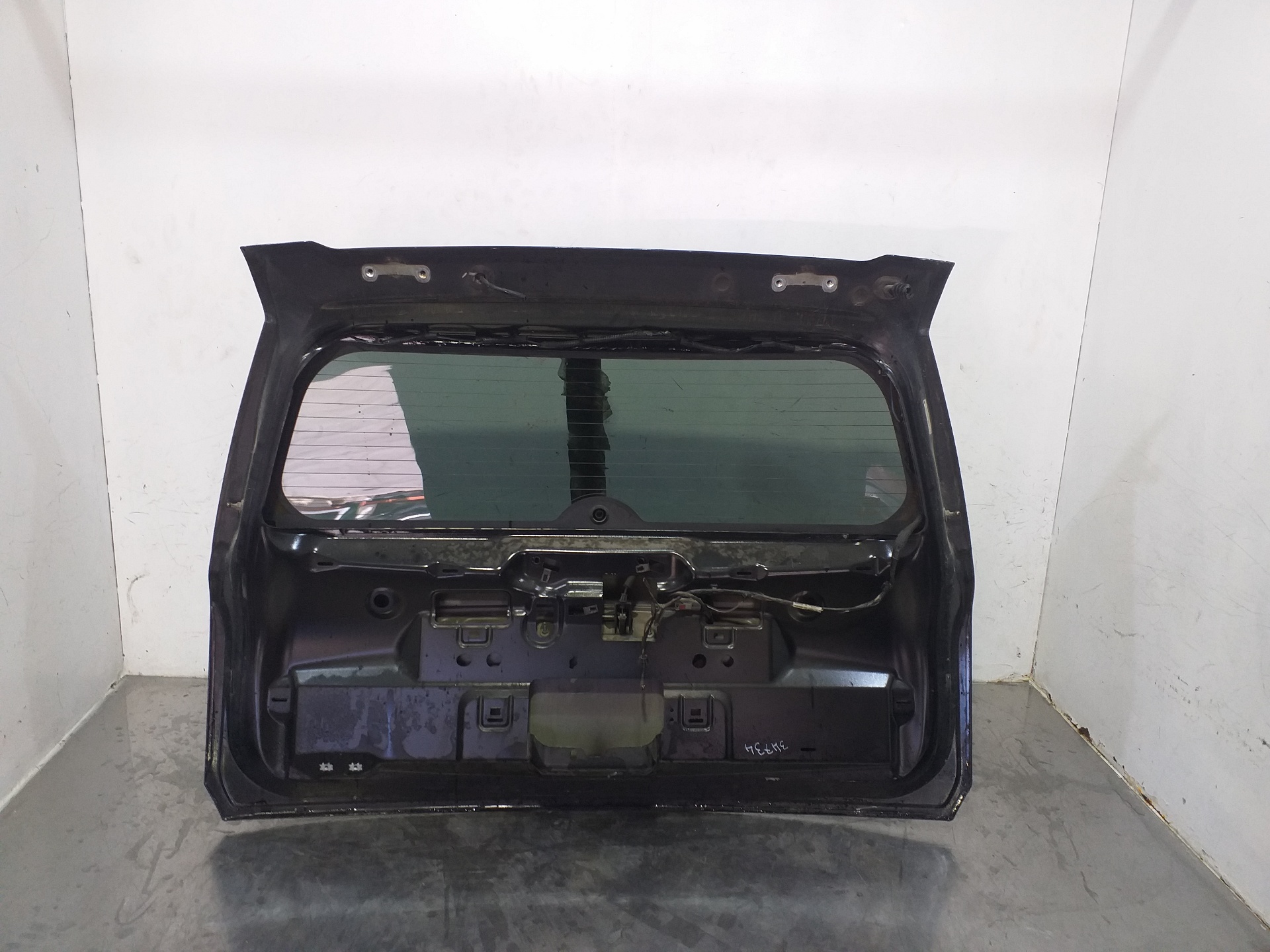 JEEP Compass 1 generation (2006-2015) Крышка багажника 68279277AA 25436777