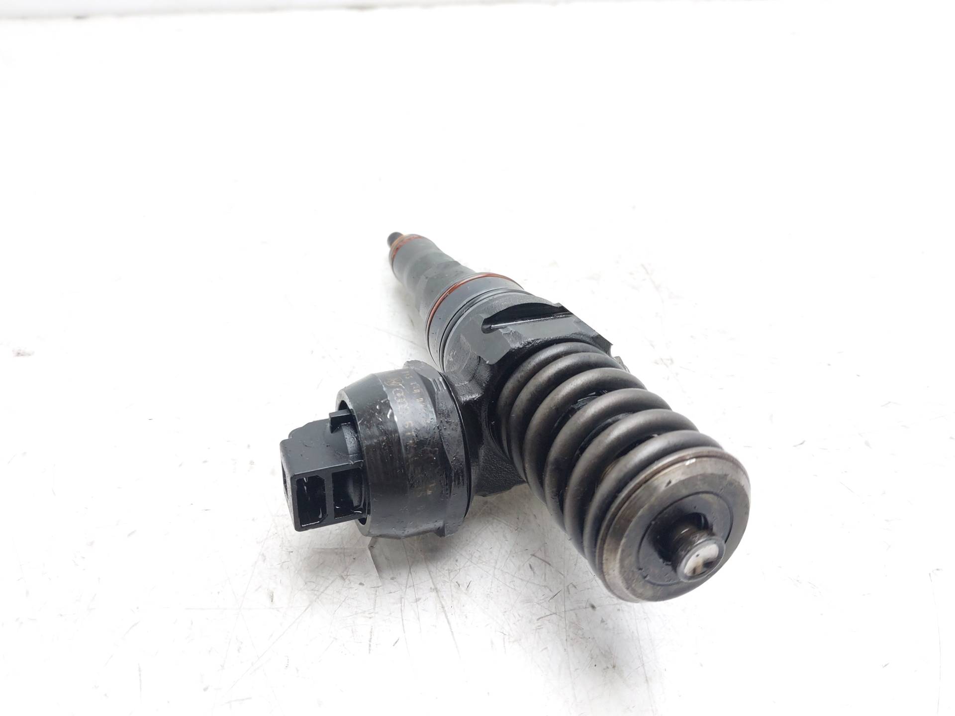 SEAT Cordoba 2 generation (1999-2009) Fuel Injector 045130073T 23078503