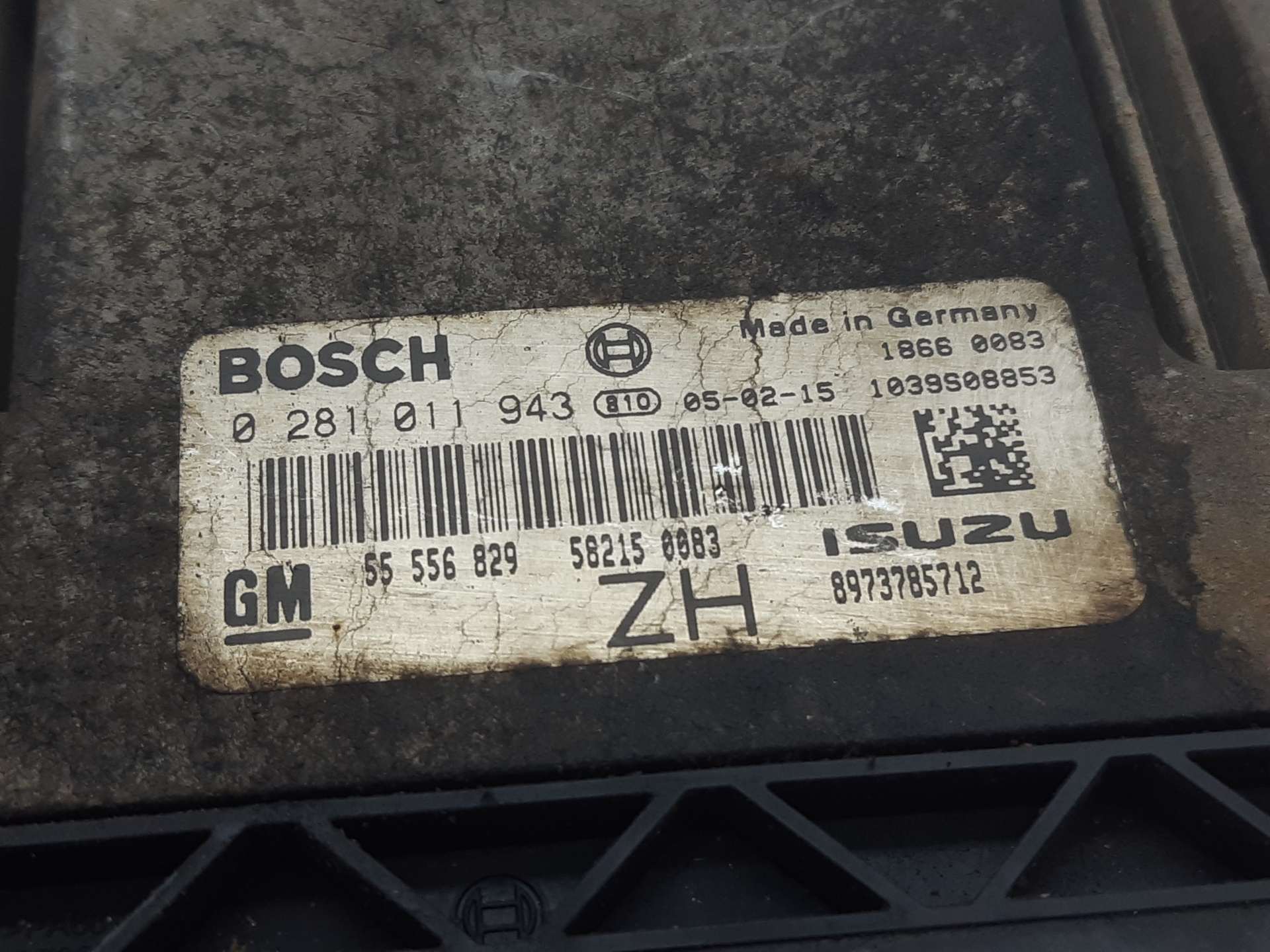 OPEL Astra J (2009-2020) Engine Control Unit ECU 55556829 18670203