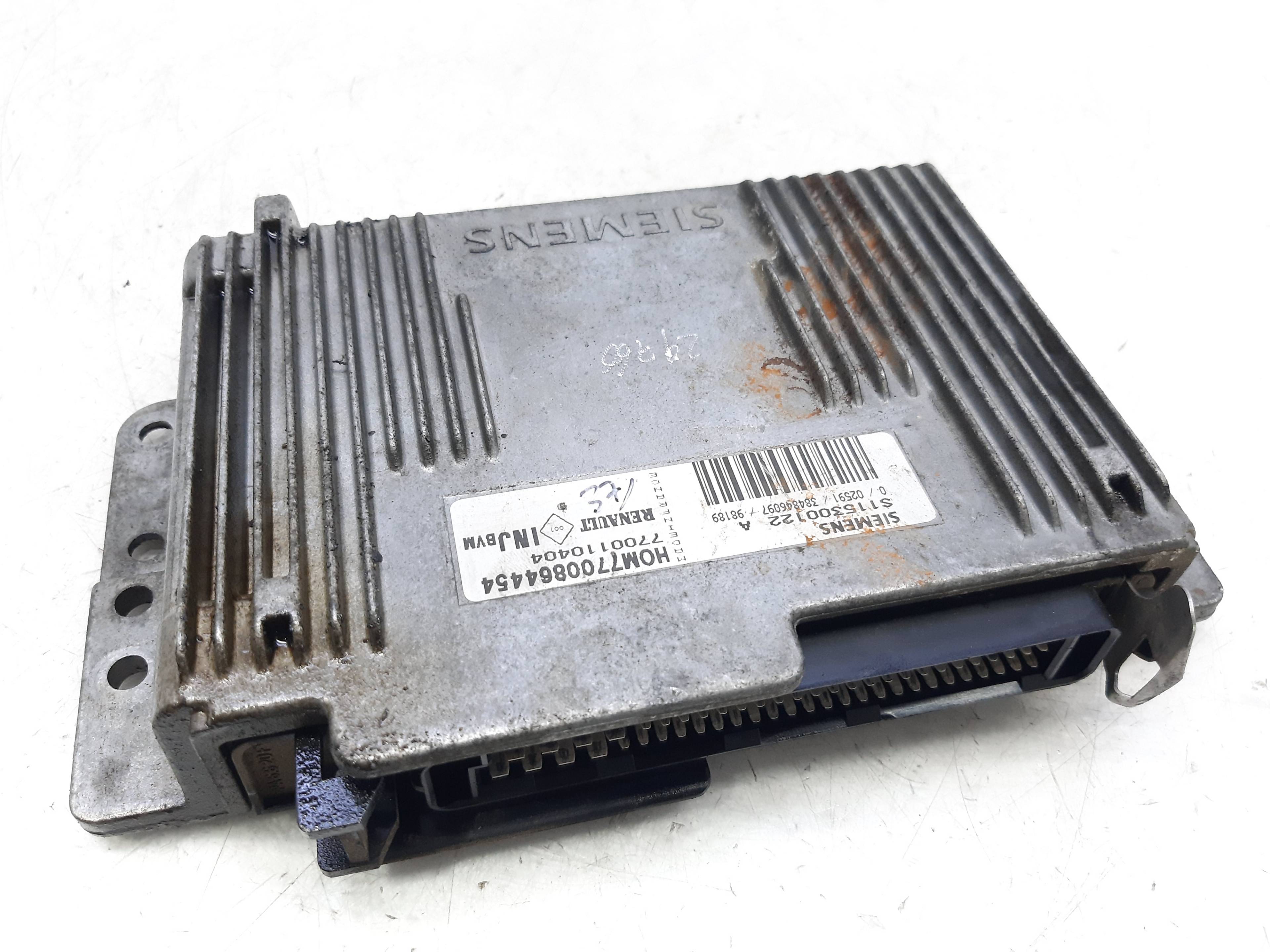 RENAULT Megane 1 generation (1995-2003) Engine Control Unit ECU 7700110404 24118913