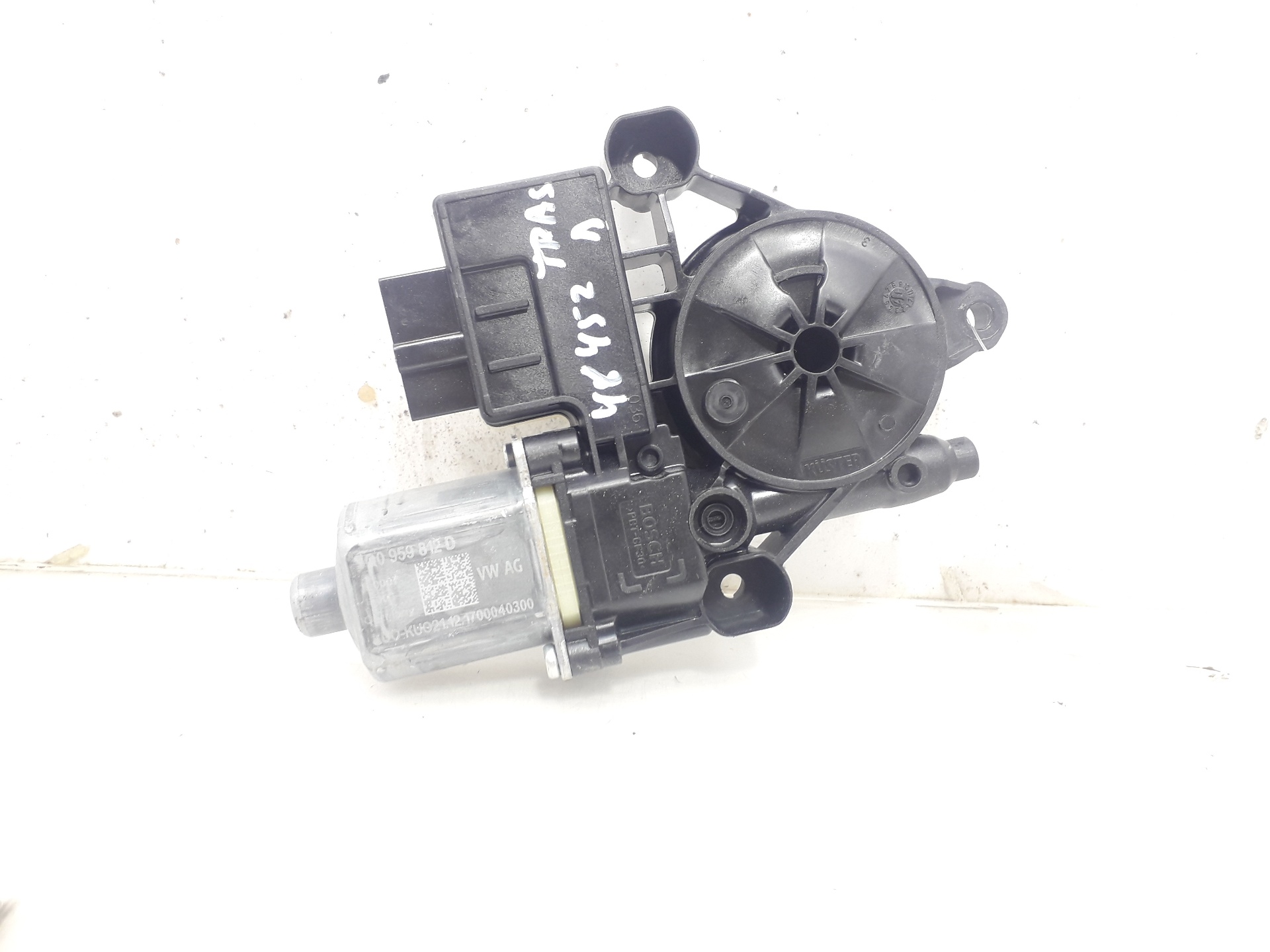 SEAT Alhambra 2 generation (2010-2021) Rear Right Door Window Control Motor 5Q0959812D 18797817