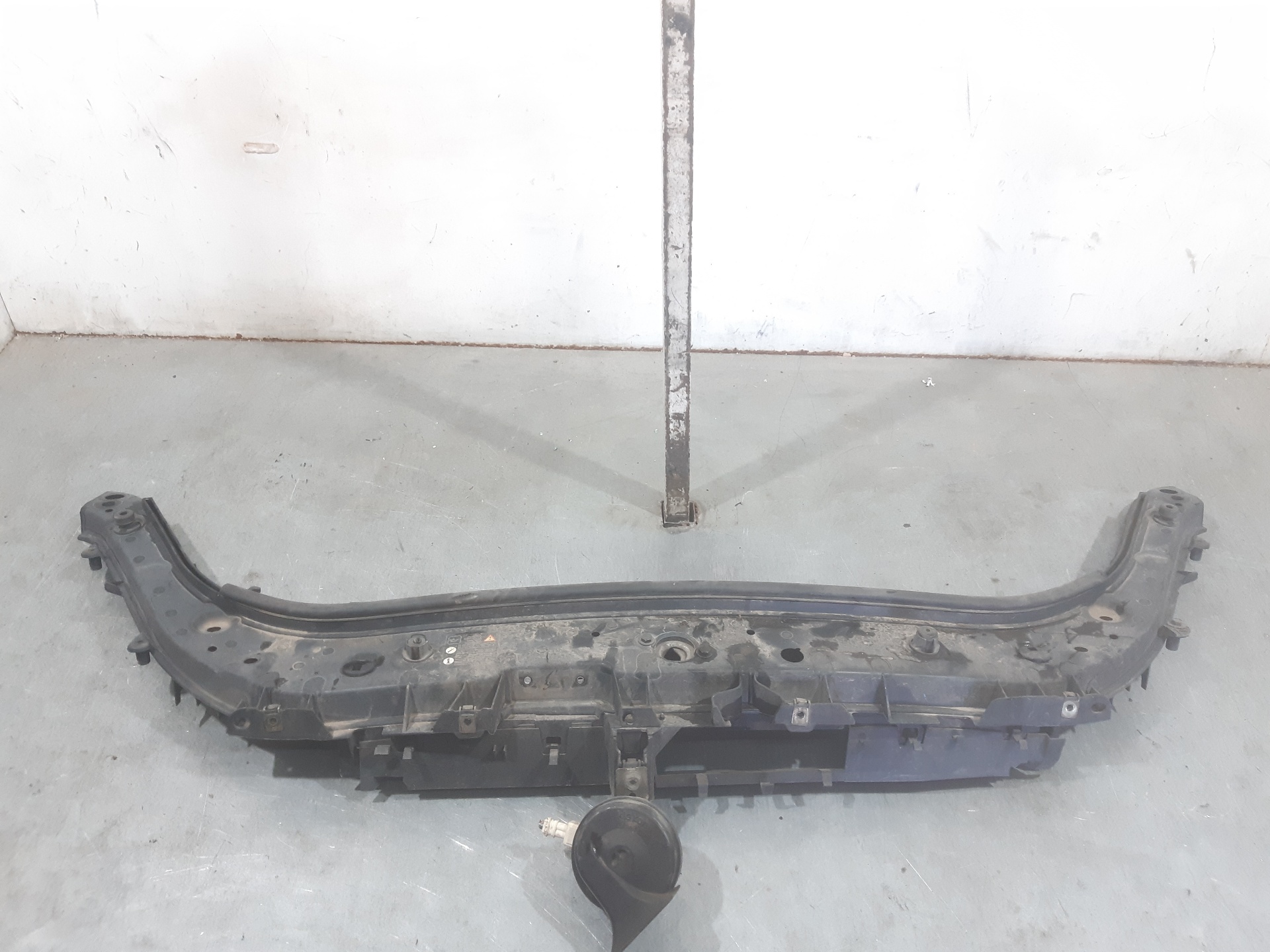 RENAULT Scenic 2 generation (2003-2010) Upper Slam Panel Frame Part 674061422R 18702584