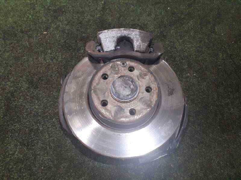 MERCEDES-BENZ C-Class W204/S204/C204 (2004-2015) Front Left Wheel Hub 2043320101 18481424