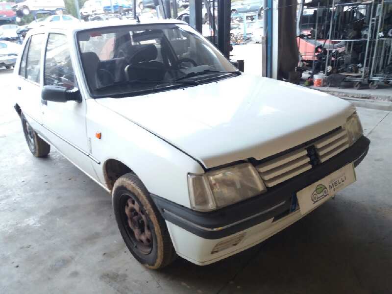 PEUGEOT 205 1 generation (1983-1998) Bageste venstre dør rudeløfter 922314 20181472