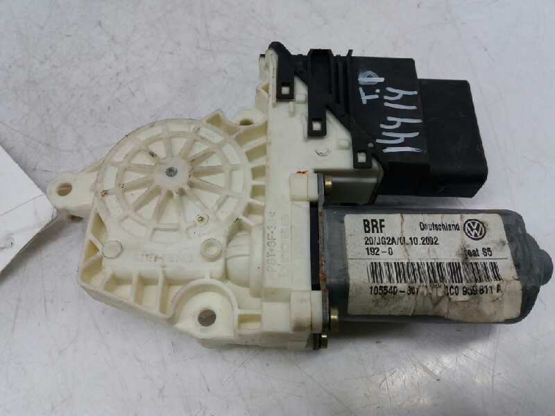 SEAT Toledo 2 generation (1999-2006) Rear Left Door Window Control Motor 1C0959811A 20179551