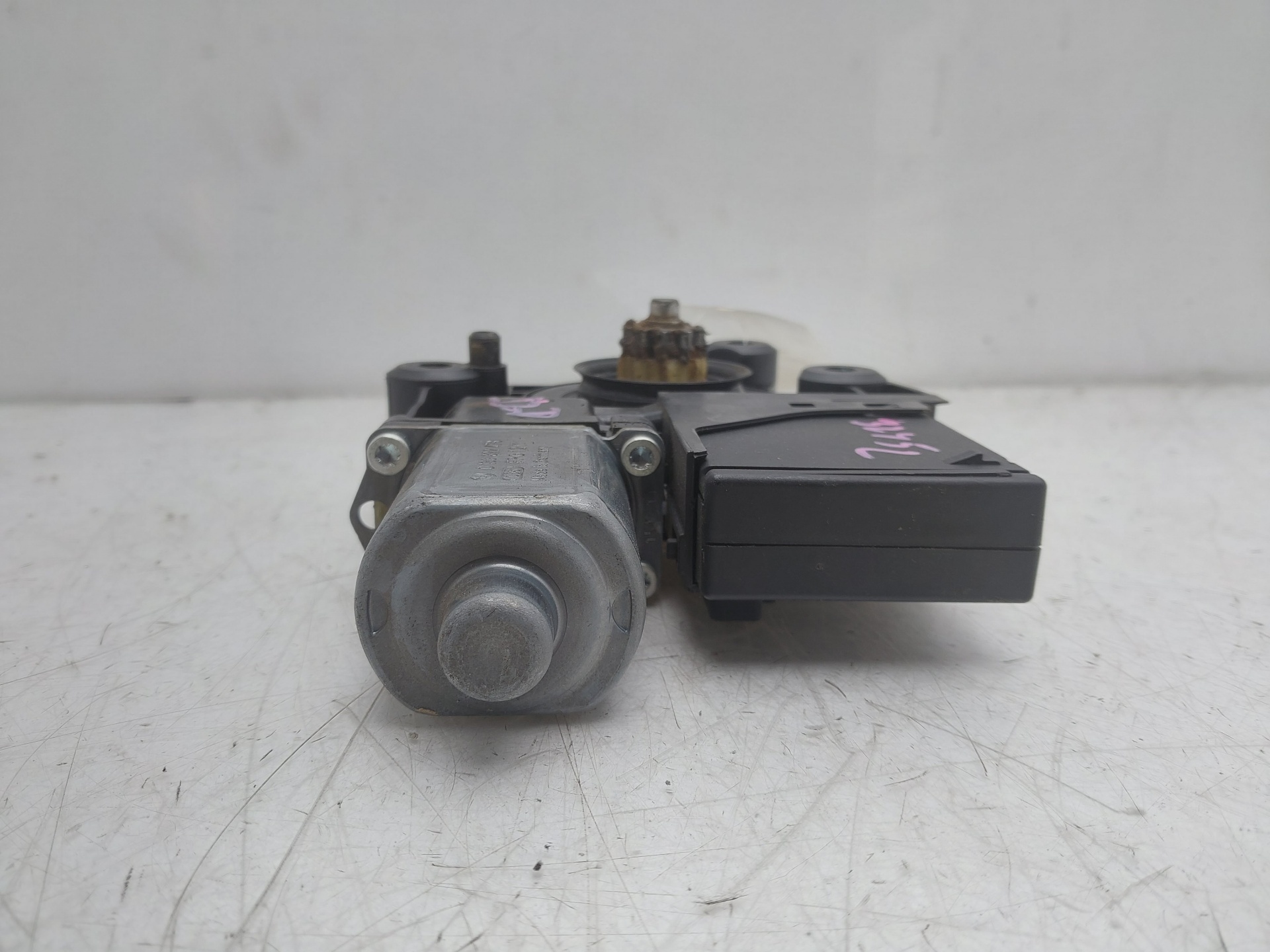 VOLVO Megane 3 generation (2008-2020) Motor de control geam ușă dreapta față 807301396R 22560154