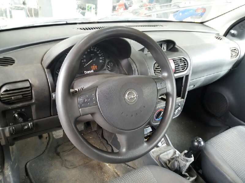 OPEL Corsa C (2000-2006) Kondicionieriaus siurblys (kompresorius) 13106850 20185384