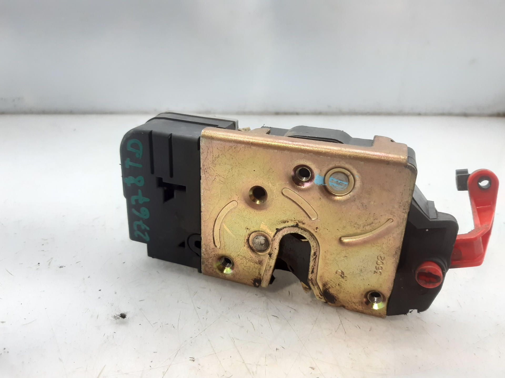 CITROËN Xsara 1 generation (1997-2004) Rear Right Door Lock 913884 24054666