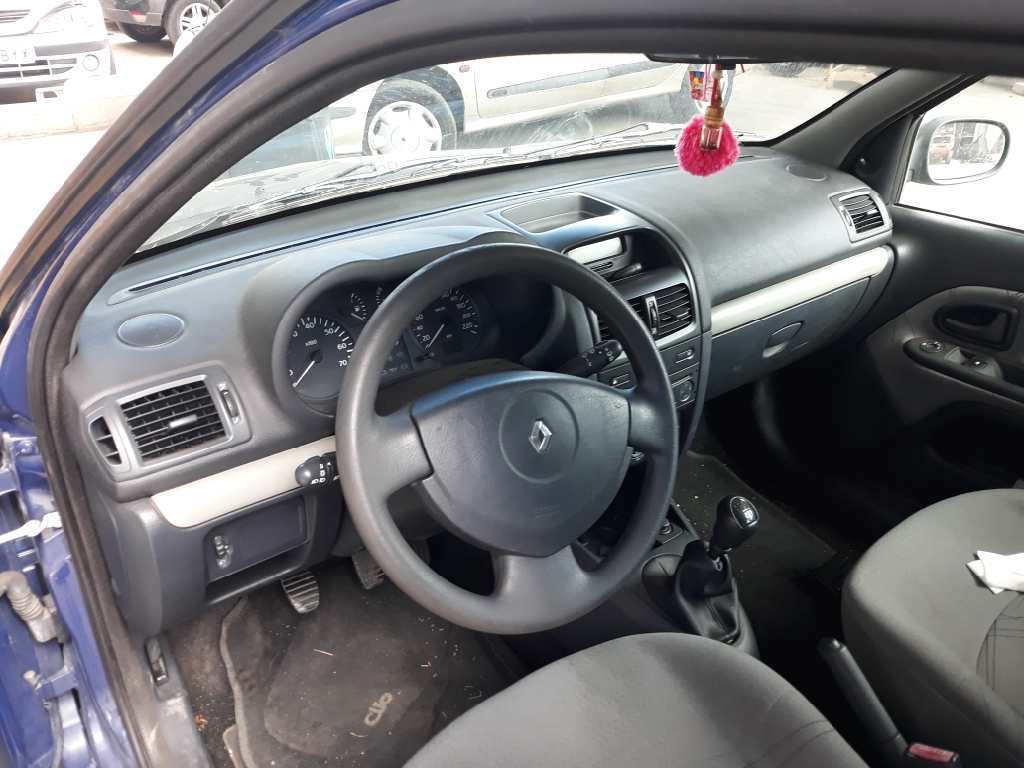 RENAULT Clio 2 generation (1998-2013) Front Left Door Exterior Handle 7700433075 20195328