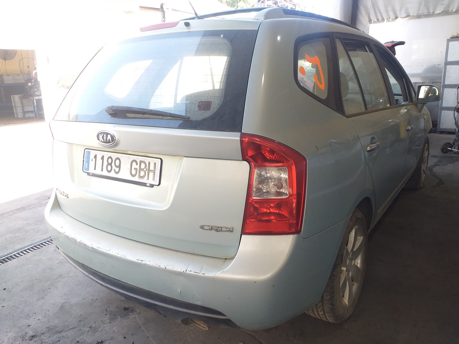 KIA Carens Полуось передняя правая 495001D200 24112521