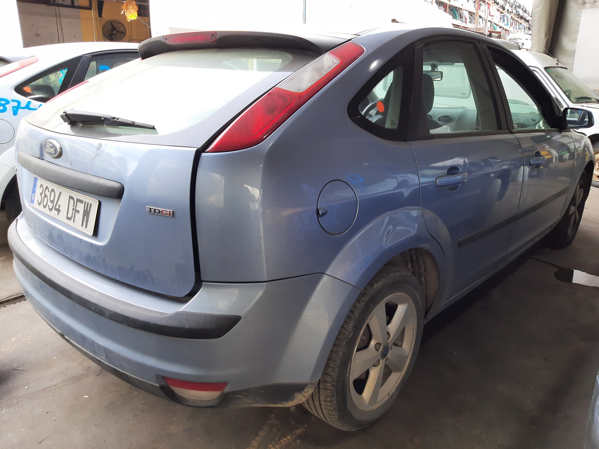 PEUGEOT Focus 2 generation (2004-2011) Vasen takavalo 4M5113405A 24121754