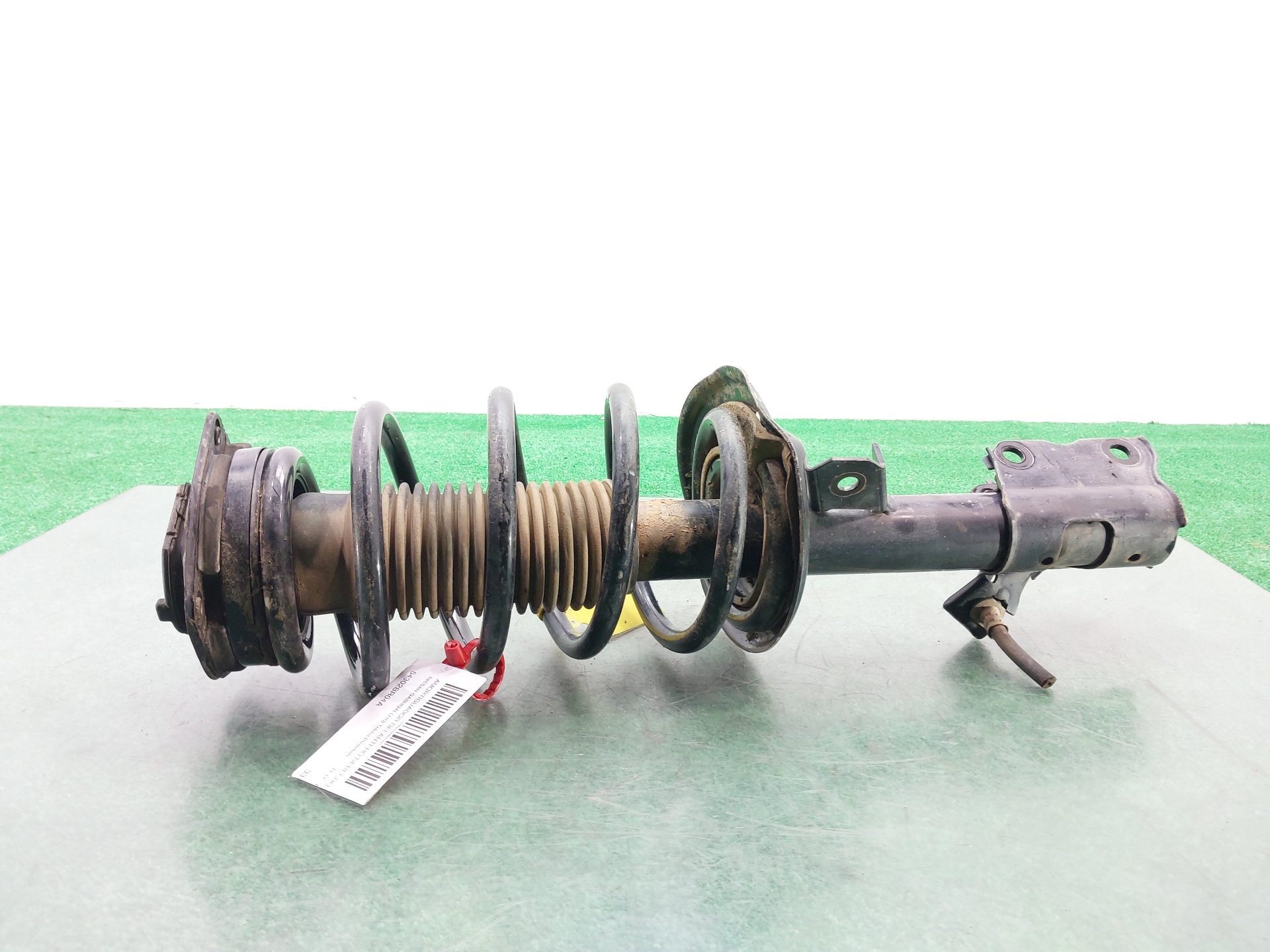 NISSAN Qashqai 1 generation (2007-2014) Front Right Shock Absorber 54302BR04A 24150378