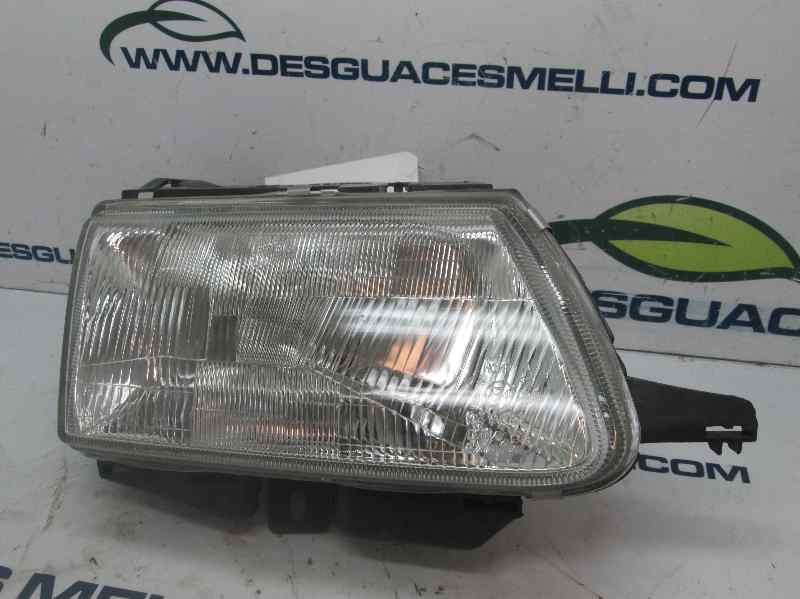 CITROËN Saxo 2 generation (1996-2004) Front Right Headlight 6205N5 24878482