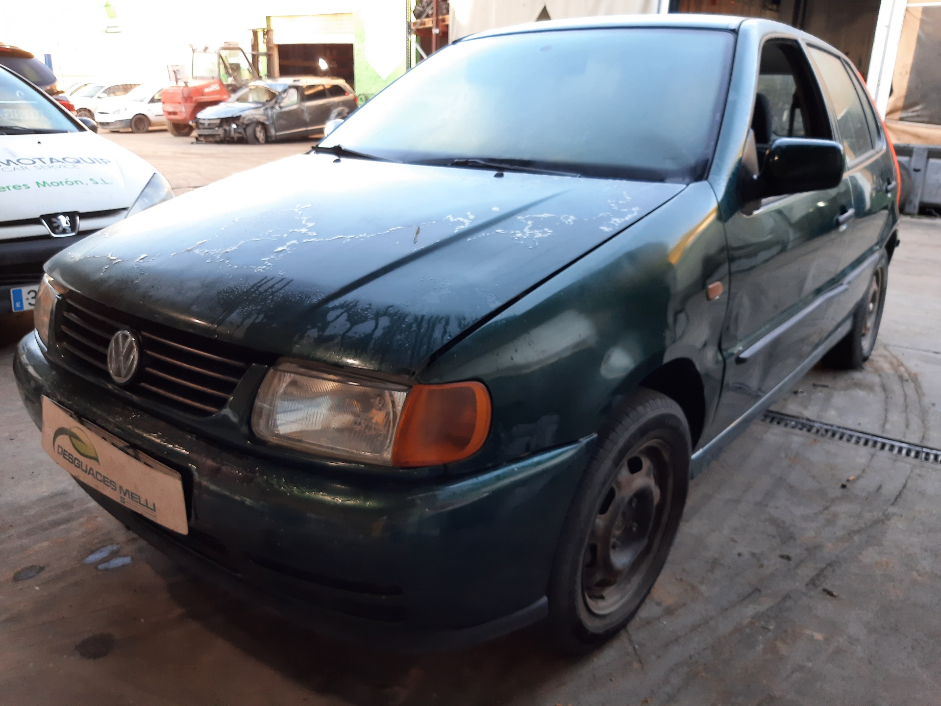 VOLKSWAGEN Polo 3 generation (1994-2002) Tenningslås 357905851F 20992340