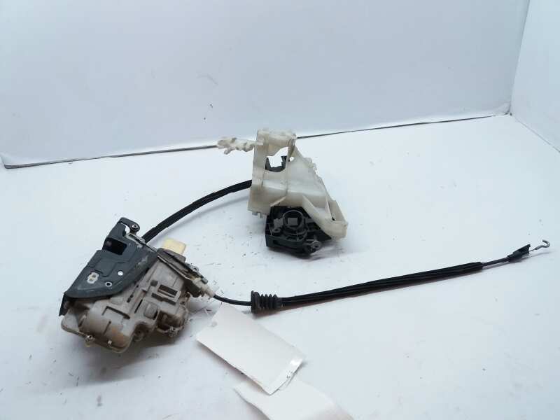 VOLKSWAGEN Passat B6 (2005-2010) Front Right Door Lock 3C1837016A 24078425