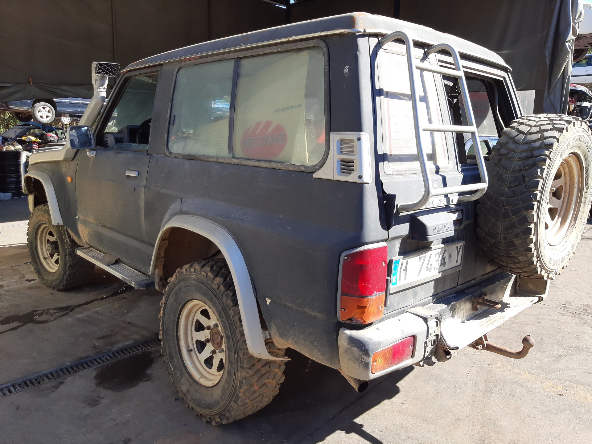 NISSAN Patrol Y60 (1987-1998) Другие кузовные детали 4851001J10 22463966