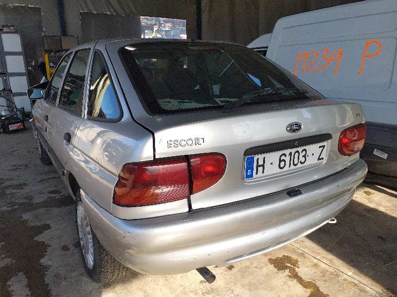 FORD Escort 5 generation (1990-2000) Far stânga spate 93AG15K258 24125727