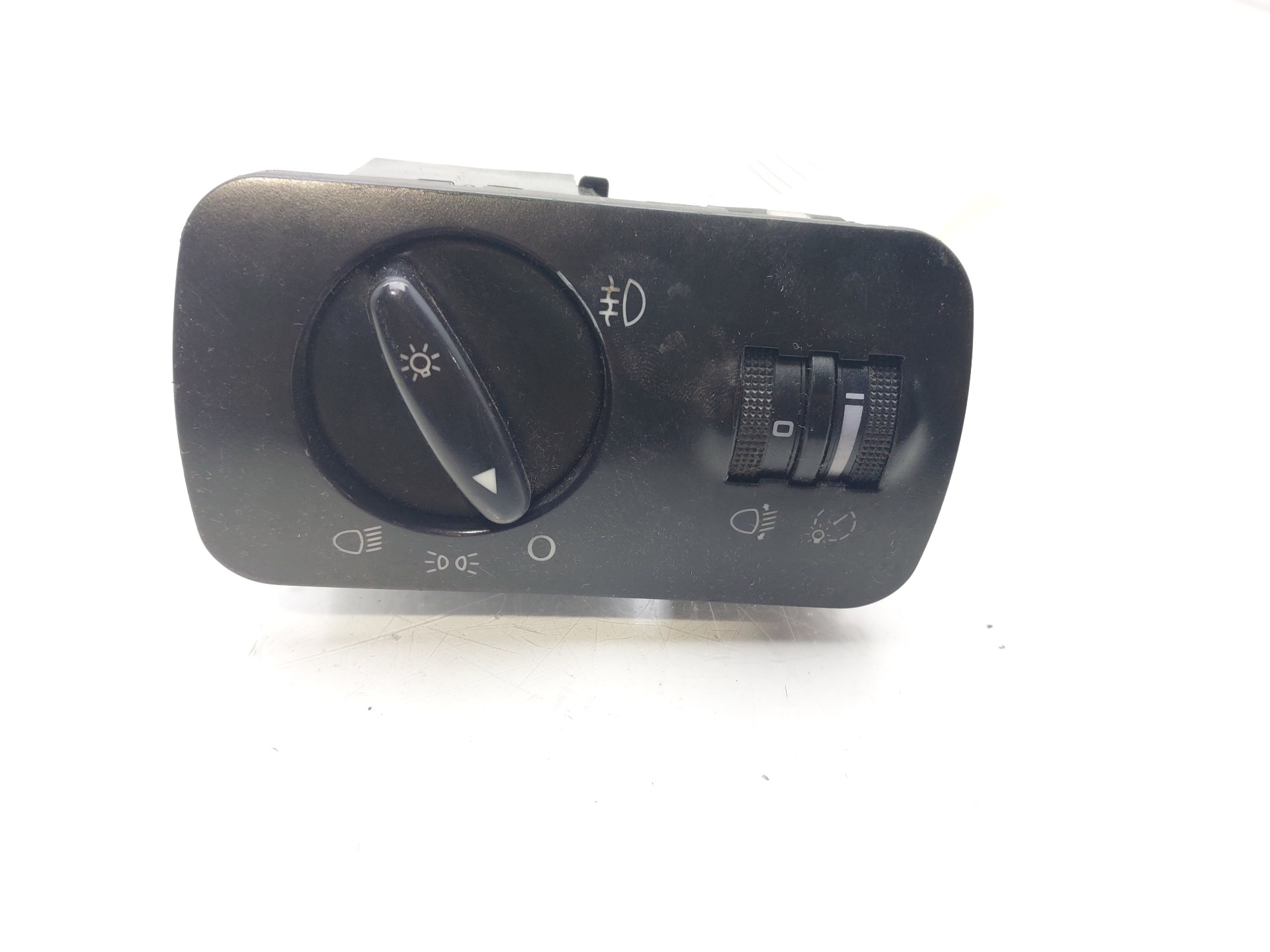 SEAT Toledo 2 generation (1999-2006) Headlight Switch Control Unit 1M1941531D 21115854