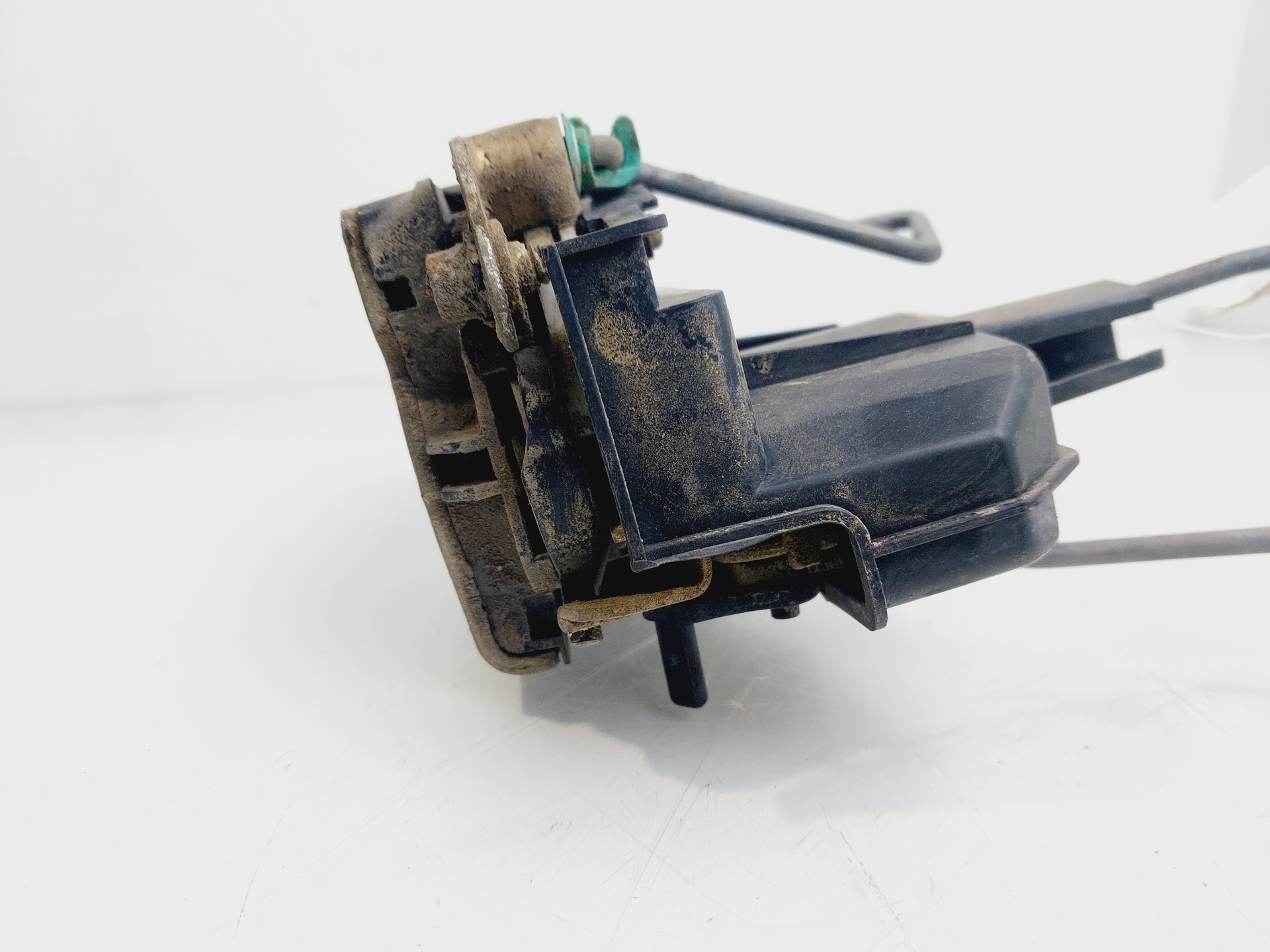 MERCEDES-BENZ E-Class W210/S210 (1995-2002) Rear Right Door Lock 68268218AA 25349783