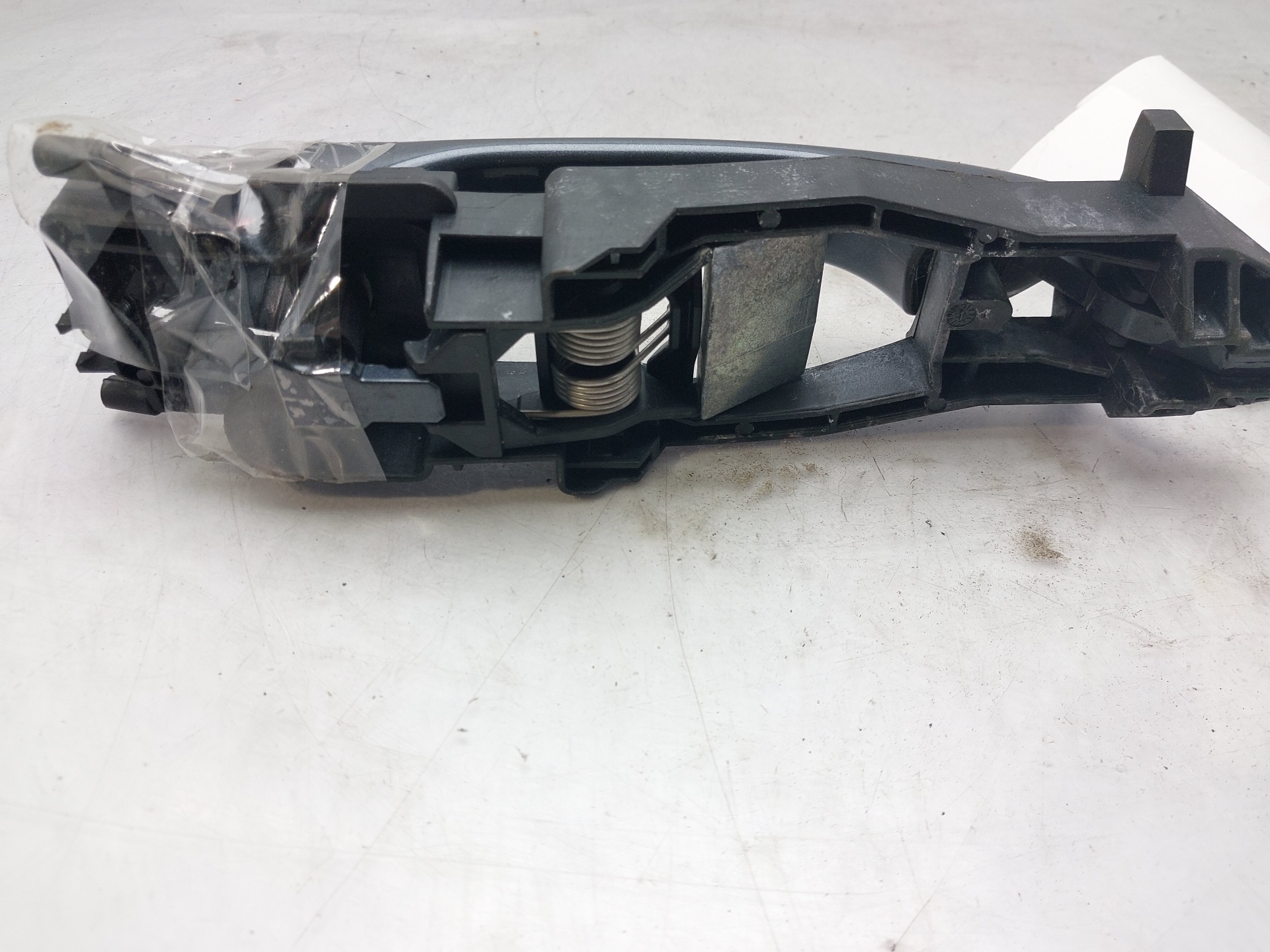 MERCEDES-BENZ C-Class W203/S203/CL203 (2000-2008) Front Right Door Exterior Handle 2117602070 22487717