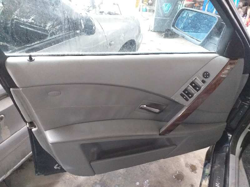 BMW 5 Series E60/E61 (2003-2010) Ступица передняя правая 31216760954 18545057