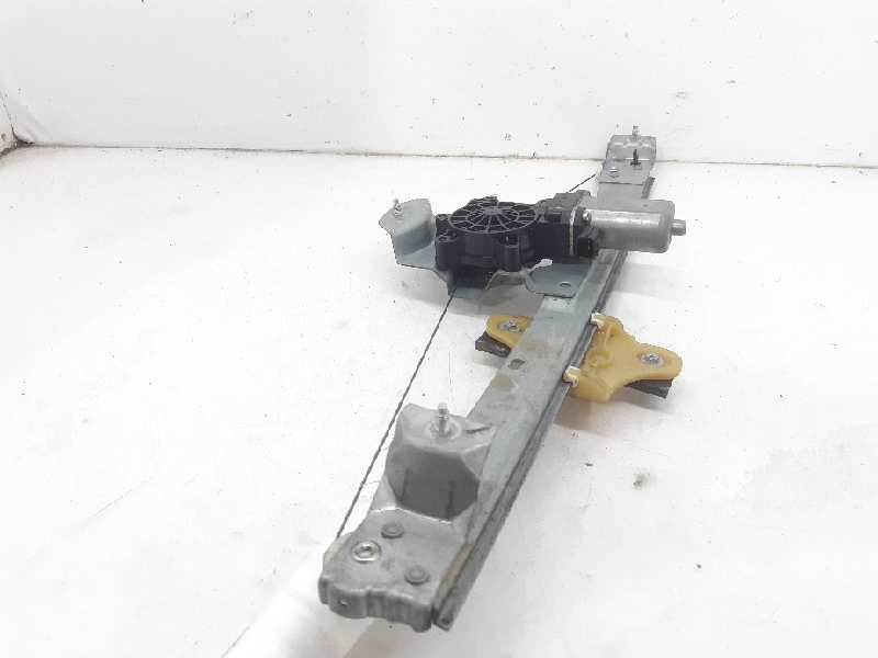 RENAULT Clio 3 generation (2005-2012) Front Right Door Window Regulator 807205569R 18566201