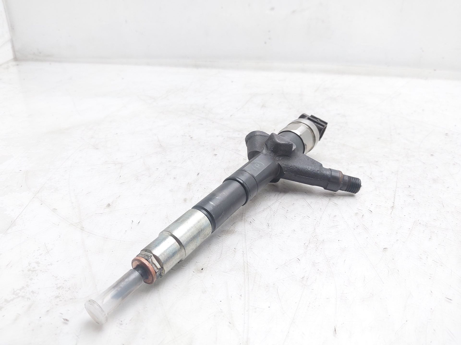 CHEVROLET Pathfinder R51 (2004-2014) Fuel Injector 16600EC00A 25207674